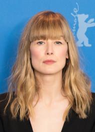 Rosamund Pike Rosamund Pike